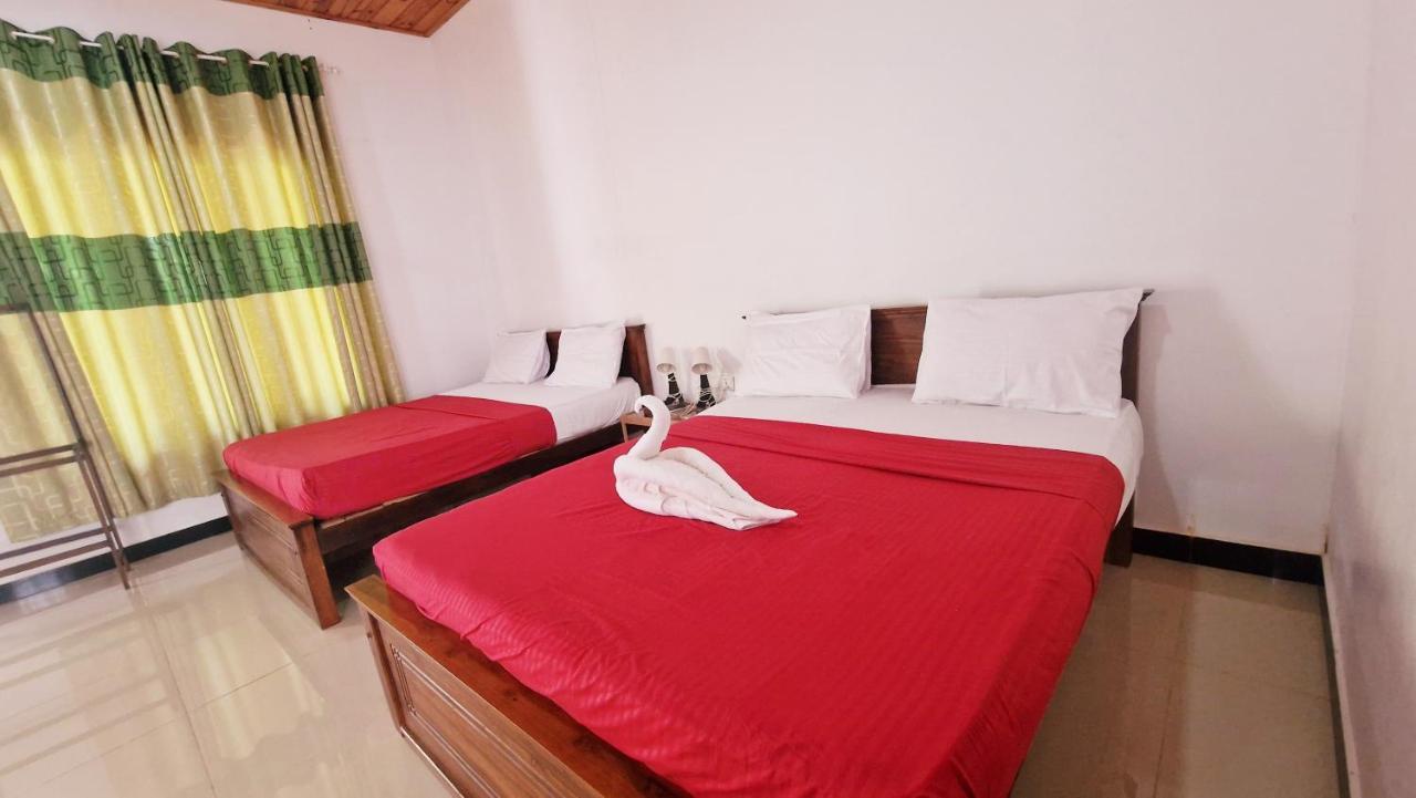 Italian Guest Otel Trincomalee Dış mekan fotoğraf